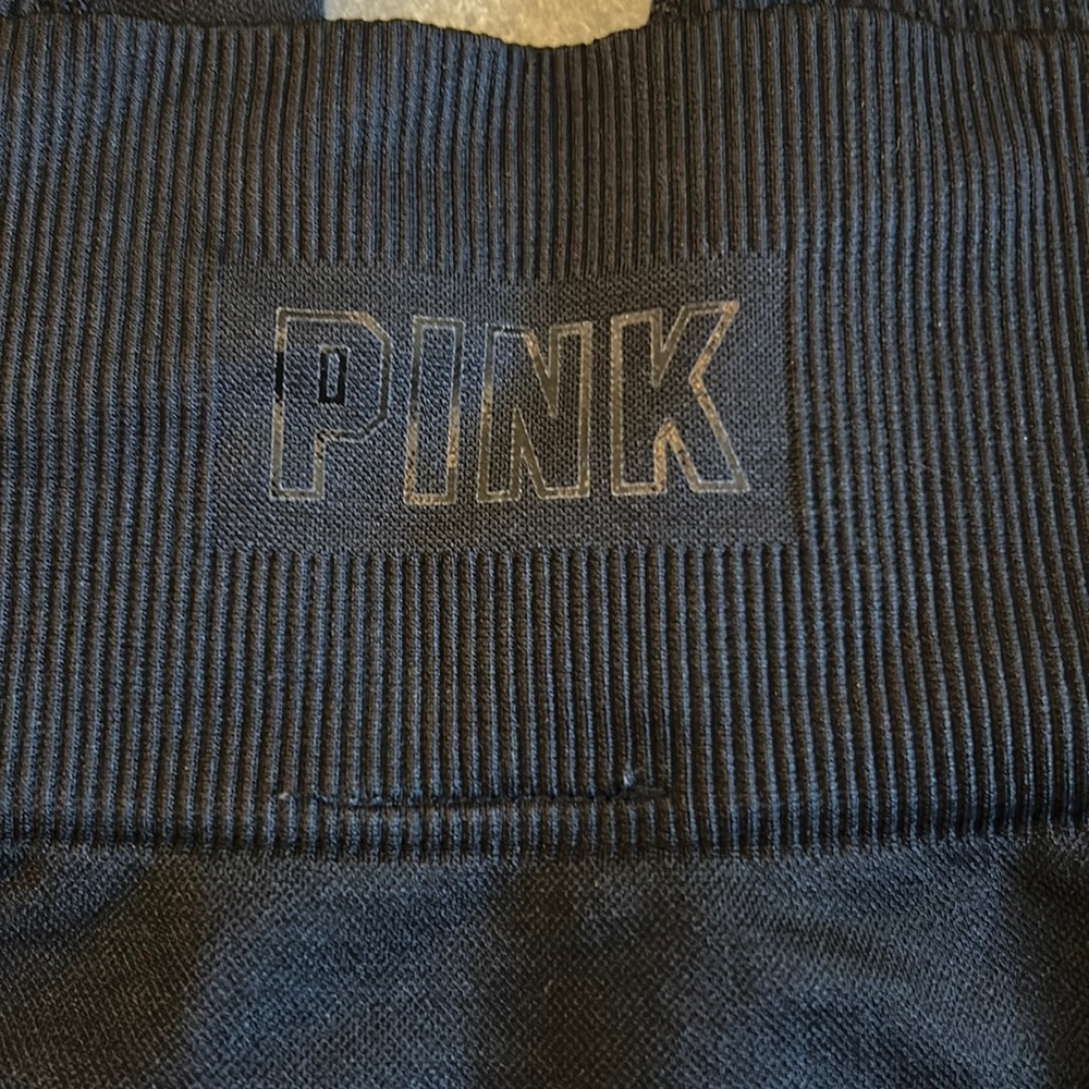 PINK active black leggings.